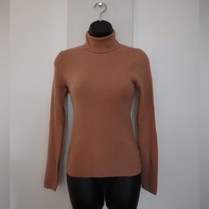 Express Ribbed Fitted Turtlerneck Sweater | Brown | Size S